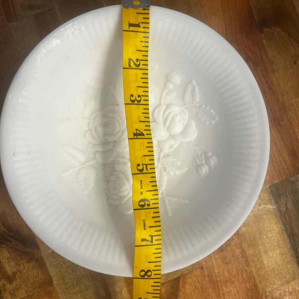 Imperial Milk Glass Rose 3-Toed Footed Bowl - Picture 4 of 5